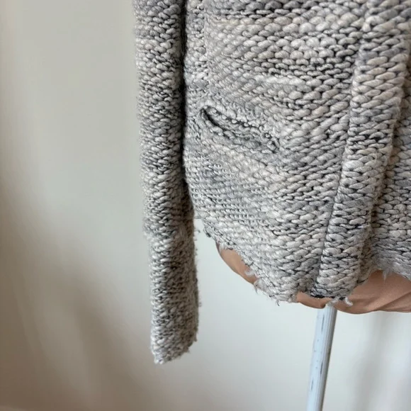 IRO Carene Knotted Boucle Knit Gray Wool Blend Snap Button Jacket Sz FR 40/US 8 - Picture 8 of 12